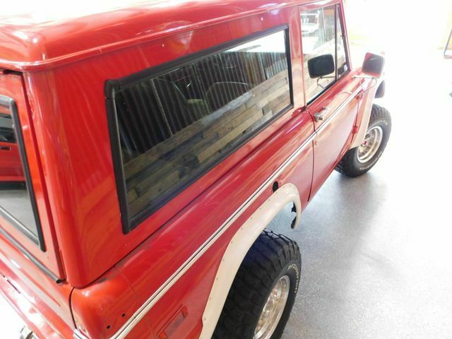 1976 Red Ford 4X4 --