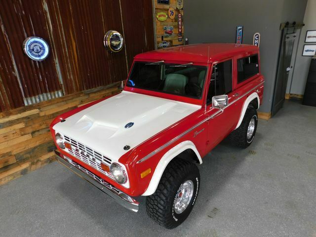 1976 Red Ford 4X4 --