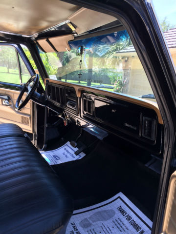 1976 Black Ford F-100 Long Wheel Base