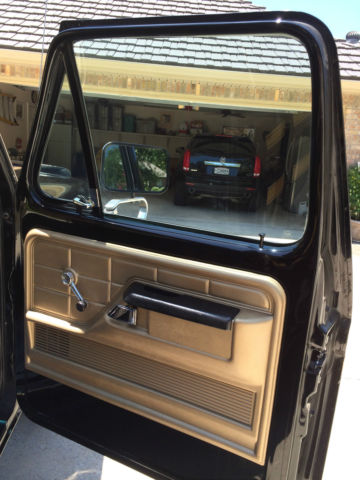 1976 Black Ford F-100 Long Wheel Base