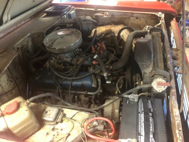 1976 Red Ford Bronco SUV