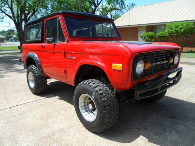 1976 Blue Ford Bronco Convertible