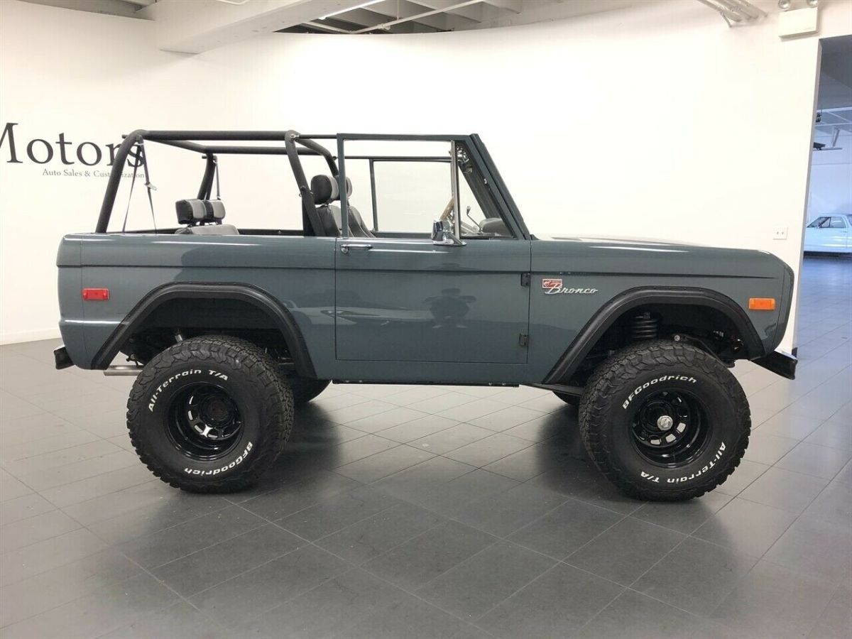 1976 Gray Ford Bronco --