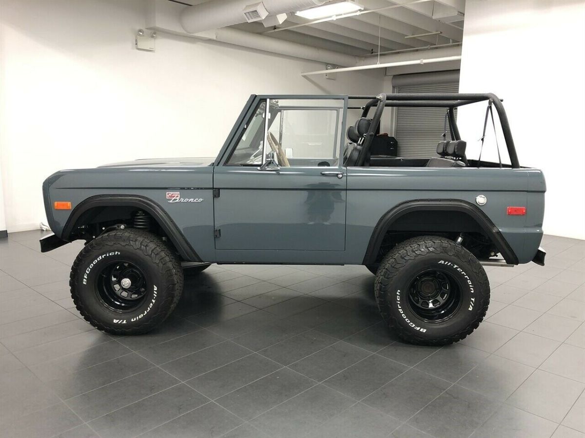 1976 Gray Ford Bronco --