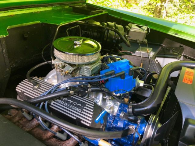 1976 Green Ford Bronco Early SUV