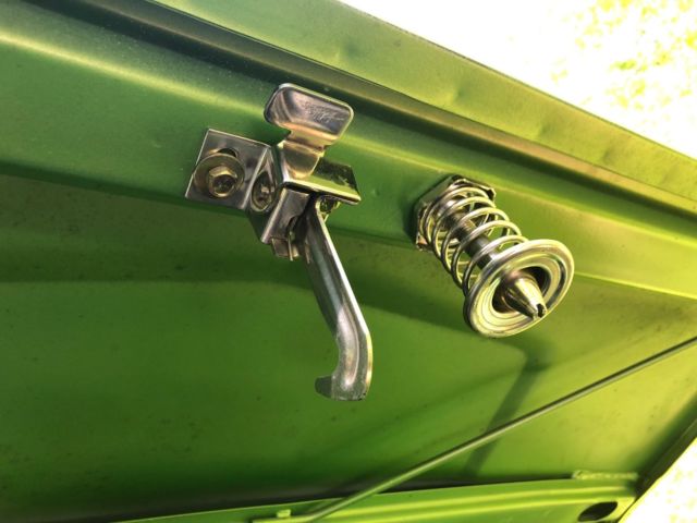 1976 Green Ford Bronco Early SUV