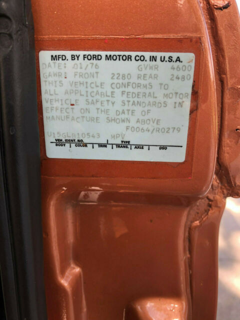 1976 Ginger (orange) Ford Bronco SUV