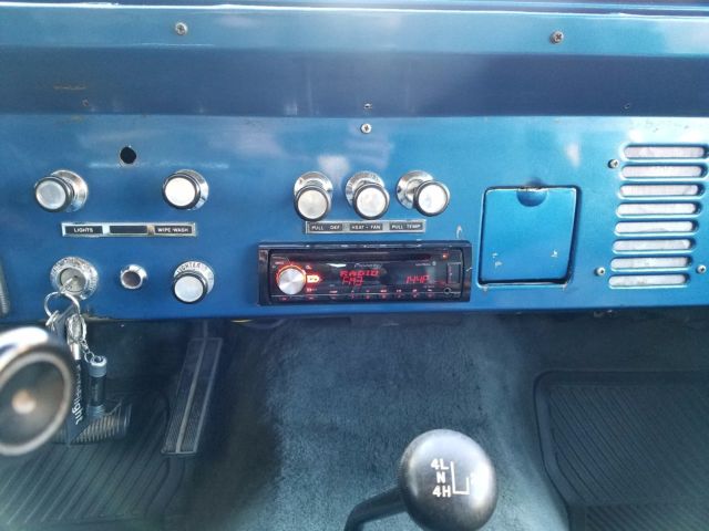 1976 Blue Ford Bronco