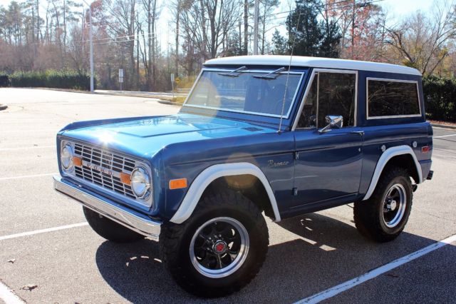 1976 Blue Ford Bronco