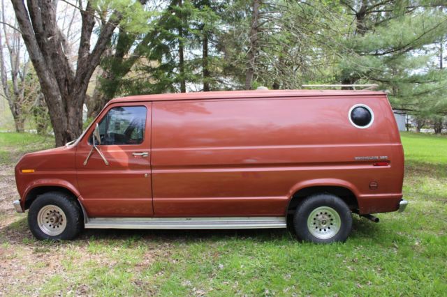1976 Brown Ford E-Series Van Van Camper