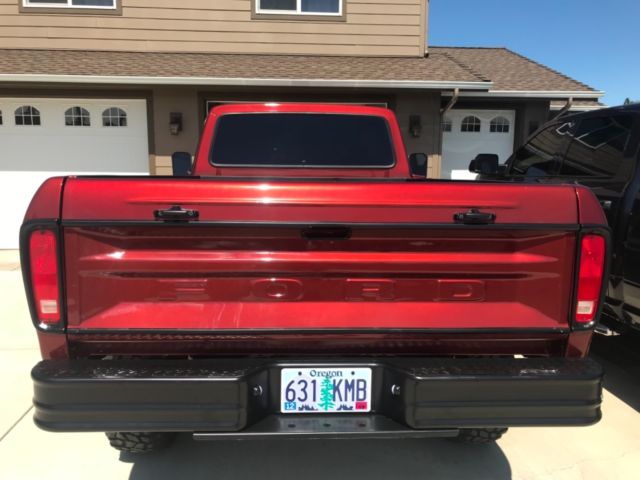 1976 Red Ford F-100 Pickup