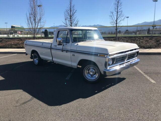 1976 White Ford F-100 Truck
