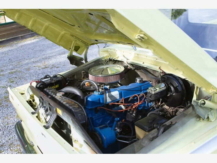 1976 Yellow Ford F-100 Pickup Truck