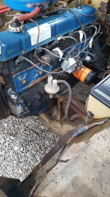 1976 Yellow Ford F-100 Standard Cab Pickup