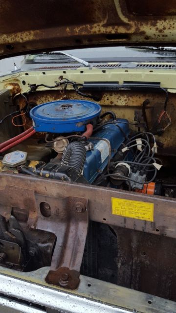 1976 Yellow Ford F-100 Standard Cab Pickup