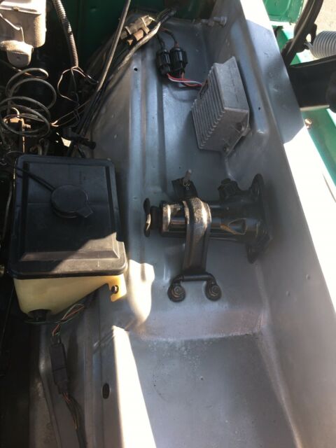 1976 Green Ford F-100 Truck