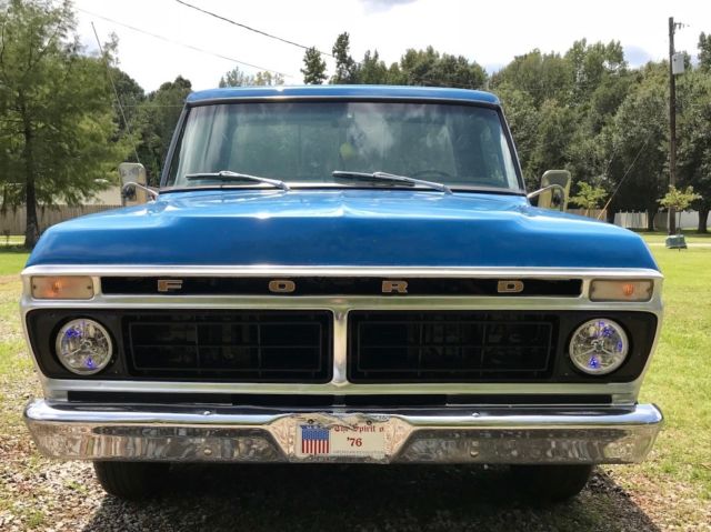 1976 Blue Ford F-150 Standard Cab Pickup