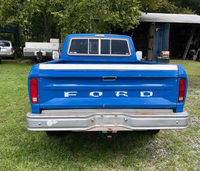 1976 Blue Ford F-150 Standard Cab Pickup