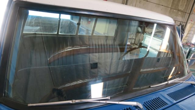 1976 Blue Ford F-150 TRUCK