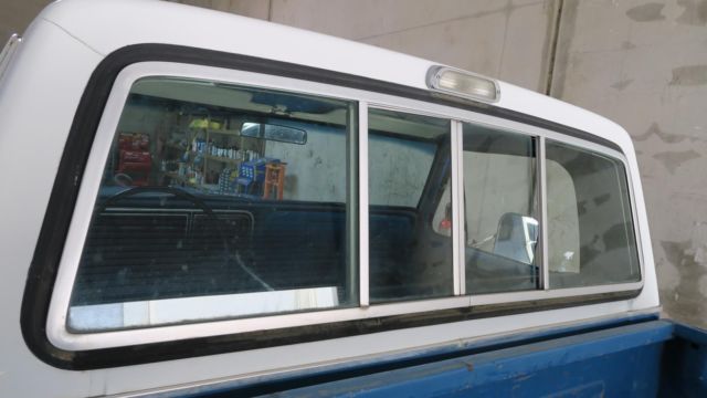 1976 Blue Ford F-150 TRUCK