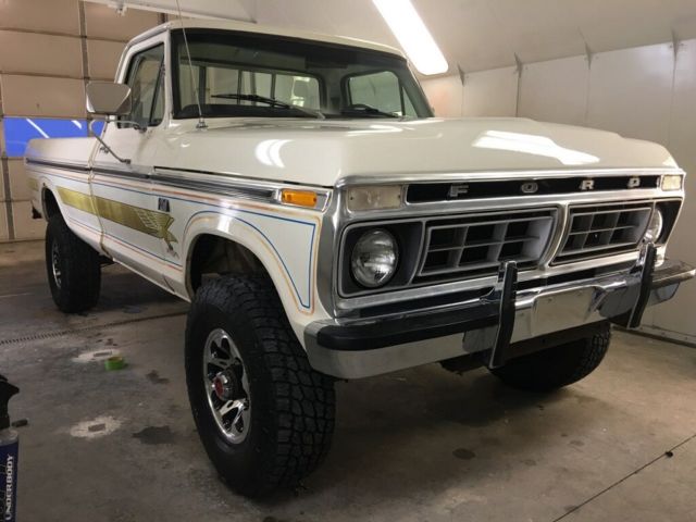 1976 Wimbledon White Ford F-250 Standard Cab Pickup
