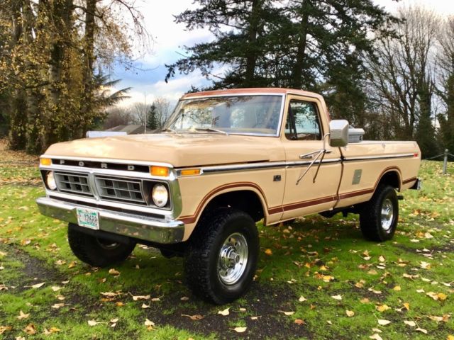 1976 Tan Ford F-250 Pickup