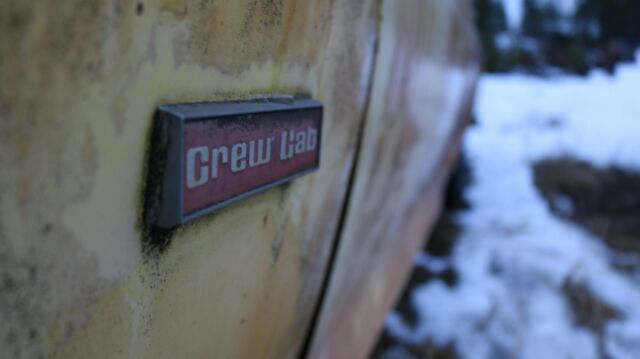 1976 Yellow Ford F-250 Crew Cab Pickup