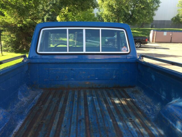 1976 Blue Ford F-250