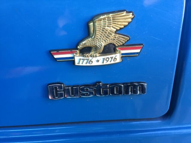 1976 Blue Ford F-250