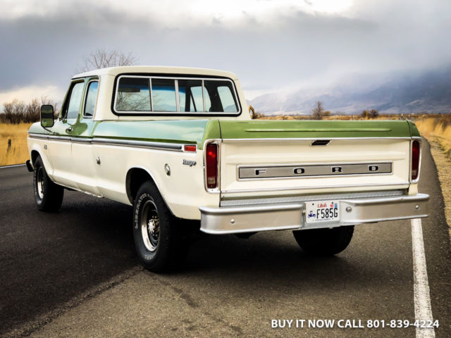 1976 Green Ford F-250 Extended Cab Pickup