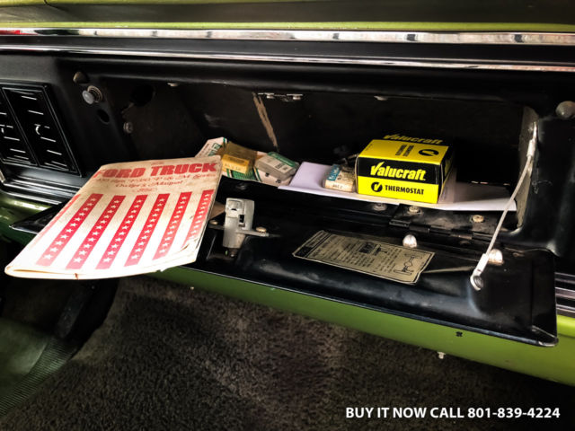 1976 Green Ford F-250 Extended Cab Pickup