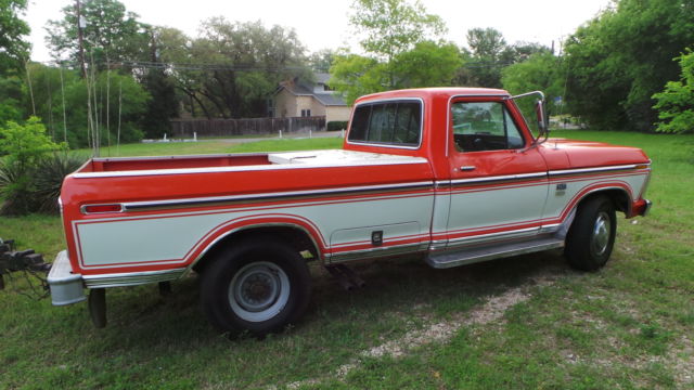1976 ORANGE Ford F-250 PICK UP