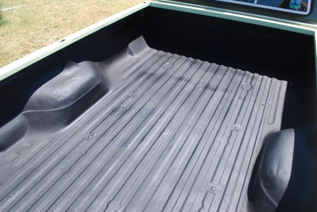 1976 Green Ford F-350 Extended Cab Pickup