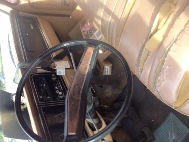 1976 Brown Ford F-100 Standard Cab Pickup