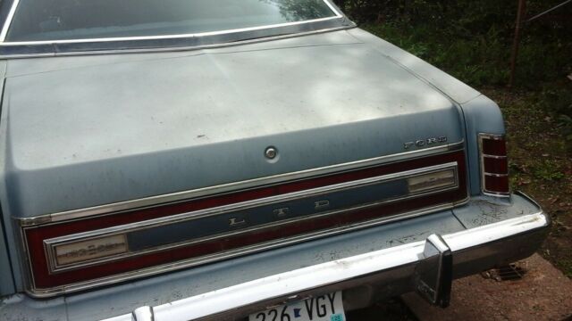 1976 Blue Ford LTD Sedan