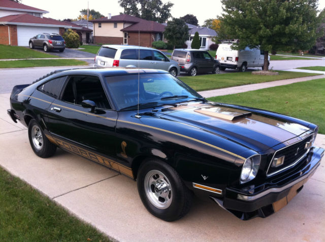 1976 Ford Mustang 2 Cobra Black Gold Stripes for sale in Worth ...