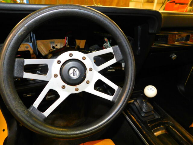 1976 Yellow Ford Mustang Coupe