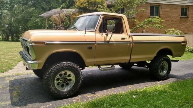 1976 Tan Ford F-250 Standard Cab Pickup