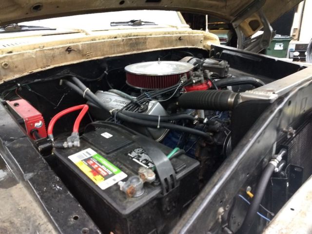 1976 Tan Ford F-250 Standard Cab Pickup