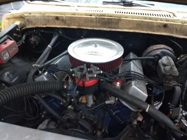 1976 Tan Ford F-250 Standard Cab Pickup