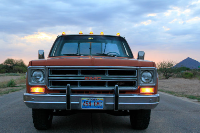 1976 Orange GMC Sierra 2500 Pick Up