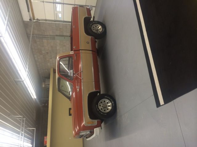 1976 Orange GMC Sierra 1500 Short Bed