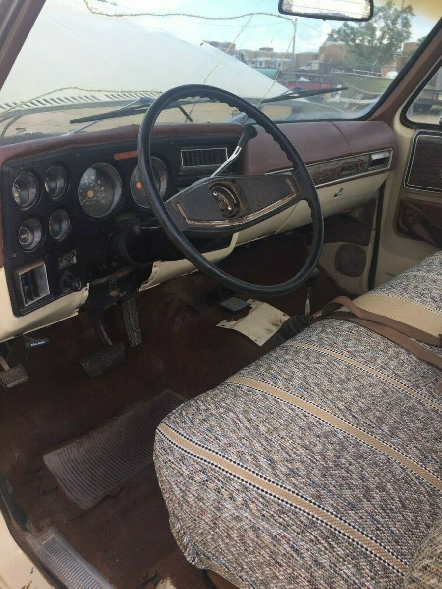 1976 Tan GMC Sierra 1500 Standard Cab Pickup