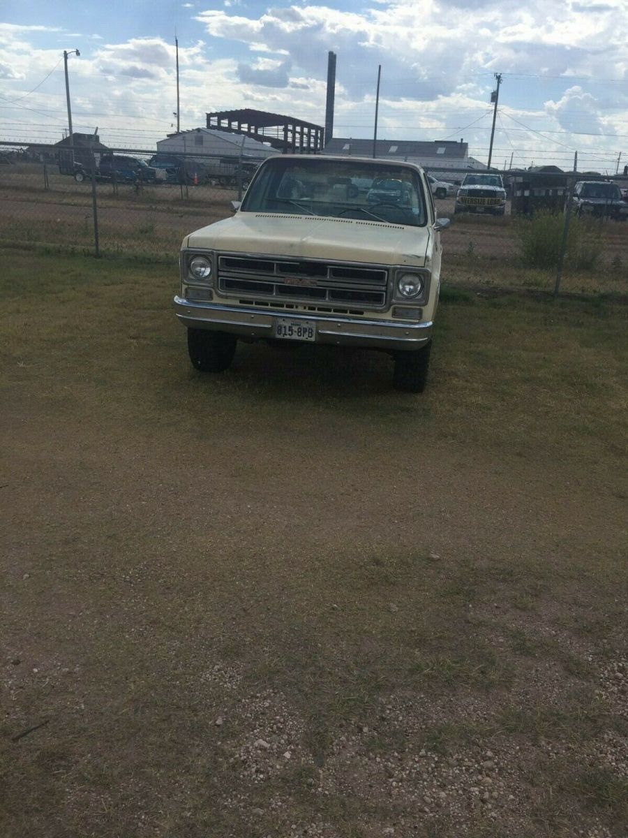 1976 Tan GMC Sierra 1500 Standard Cab Pickup