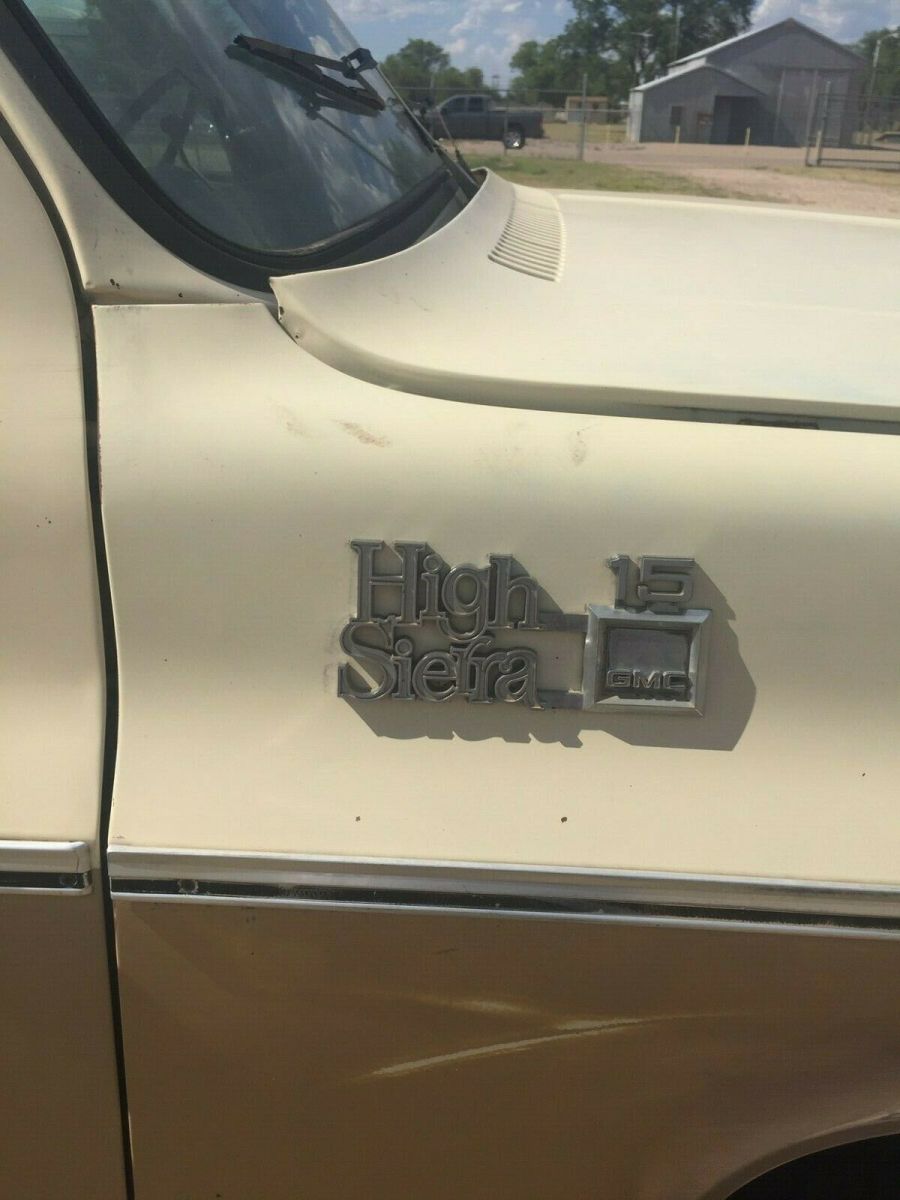 1976 Tan GMC Sierra 1500 Standard Cab Pickup