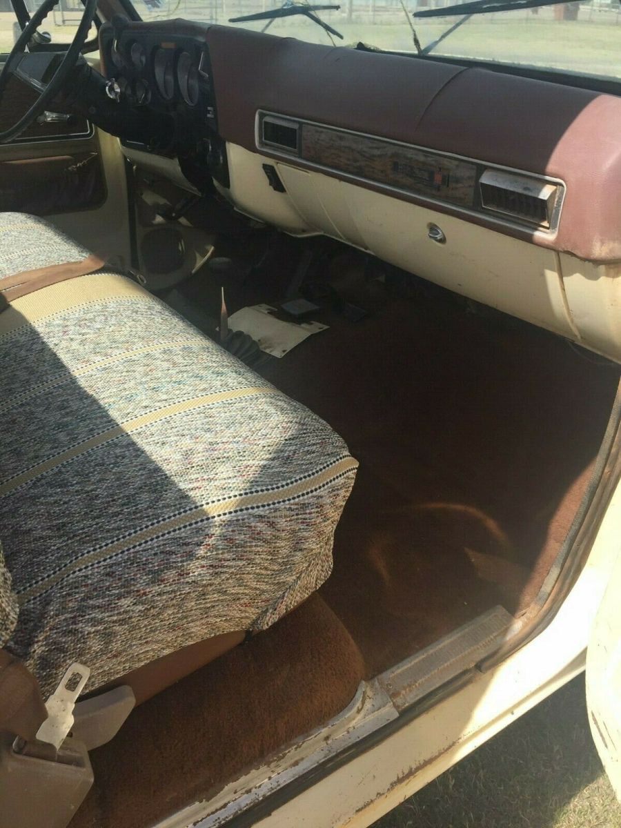 1976 Tan GMC Sierra 1500 Standard Cab Pickup