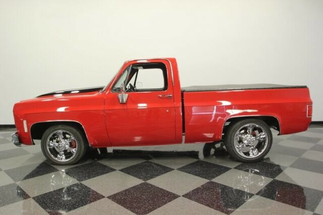 1976 Red GMC C-15 Pickup Truck