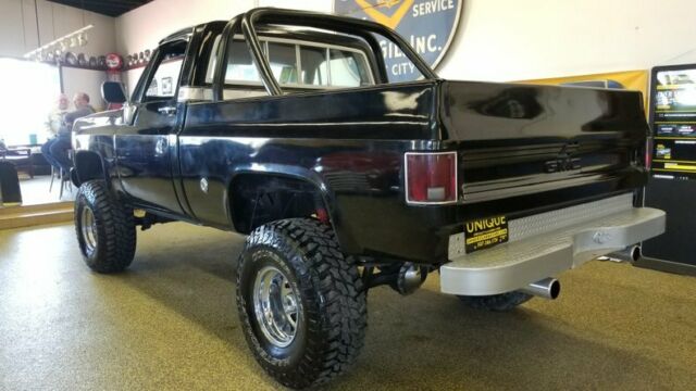 1976 Black GMC K10 Pickup (Truck)