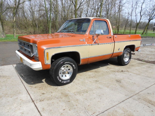 1976 Copper and Tan GMC Sierra 1500 Standard Cab Pickup