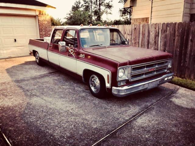 1976 Red Chevrolet C-10 Crew Cab Pickup